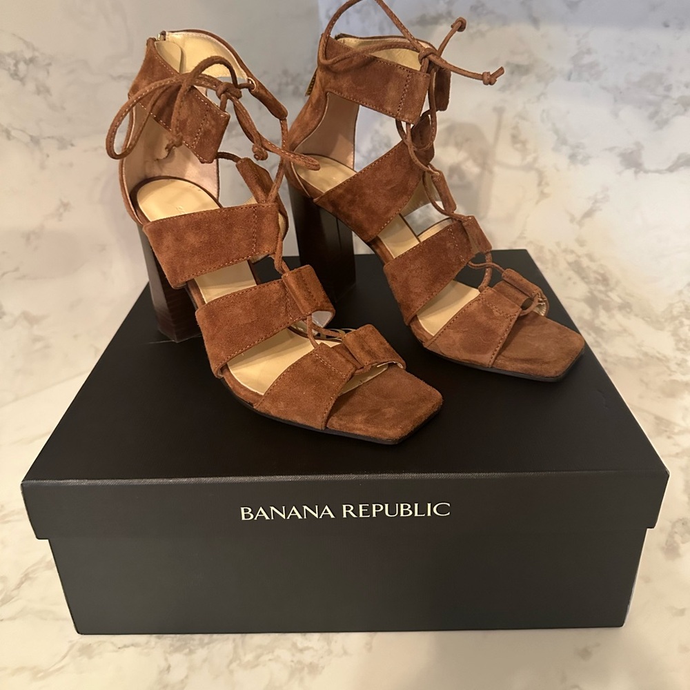 Banana Republic Block Heel Gladiator